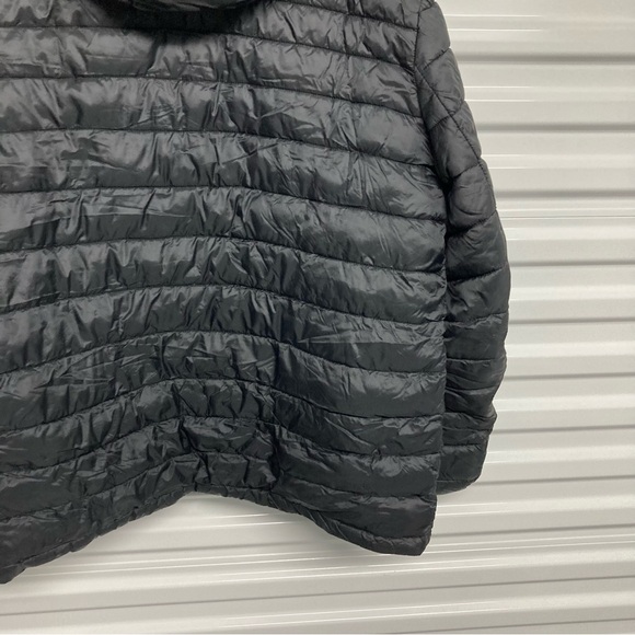 Michael Kors Men's Quilted Black Puffer Jacket - Picture 14 of 16